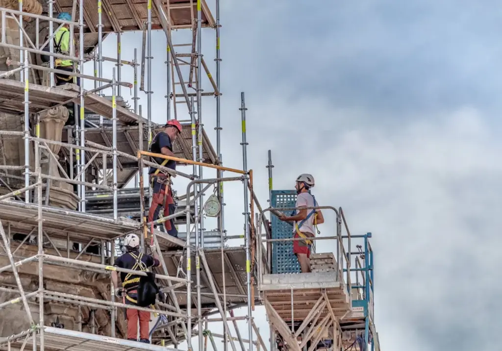 Restauración de la torre de la catedral en Santo Domingo de la Calzada